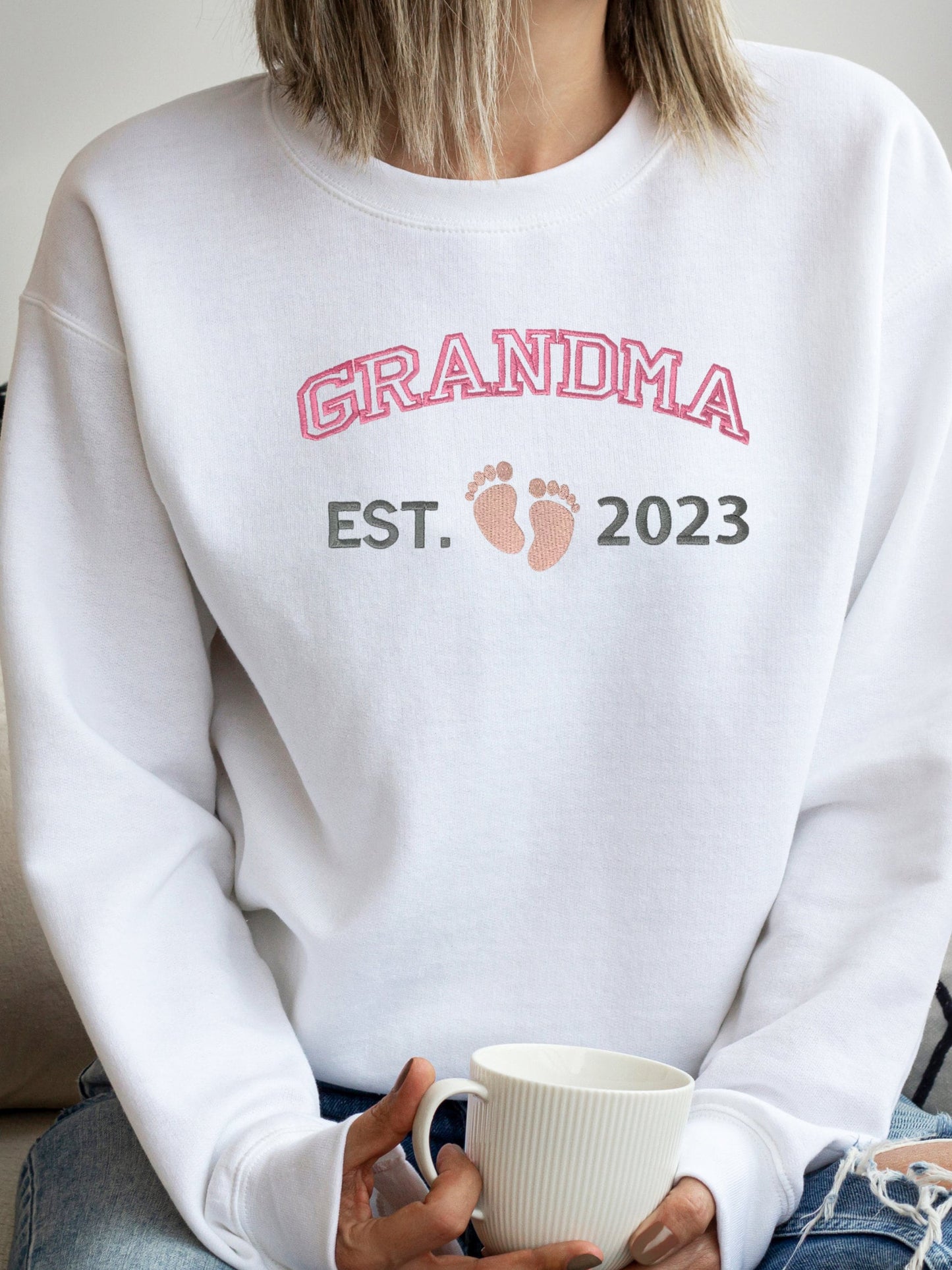 Grandma sweatshirt, embroidered, personalized year, Grandmother Mothers Day Gift